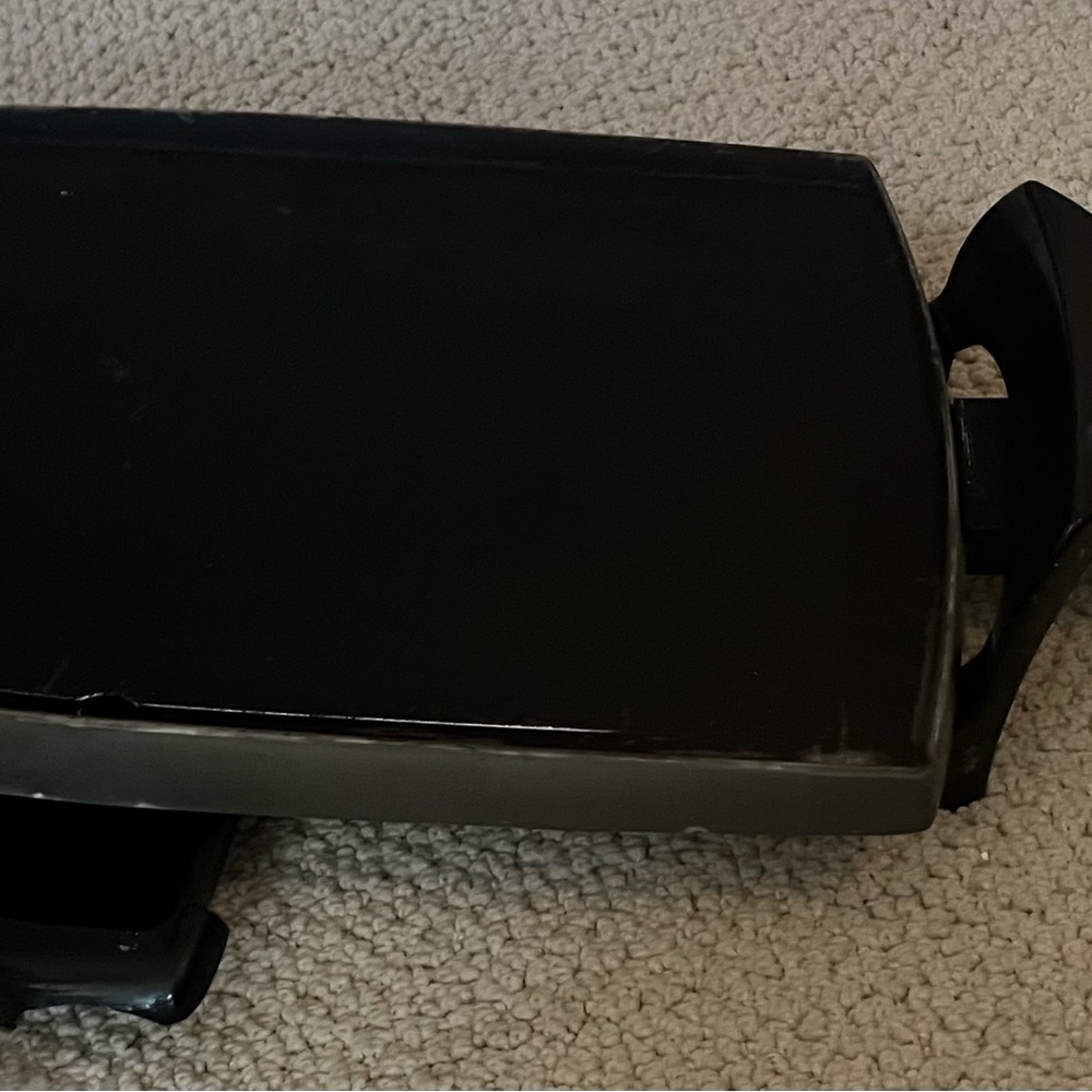 Kitchen Grill Well loved Still Works